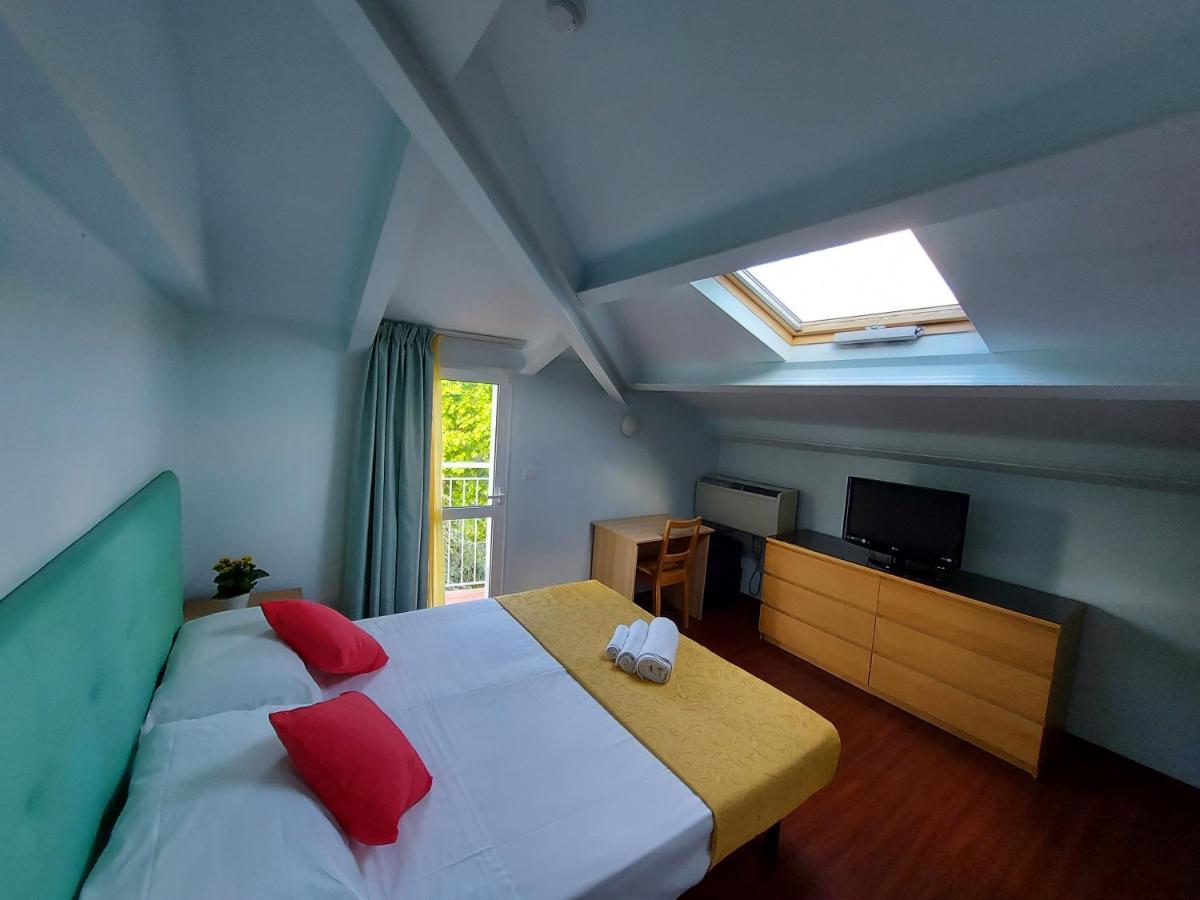 Hotel Senza Pensieri Riccione Eksteriør bilde