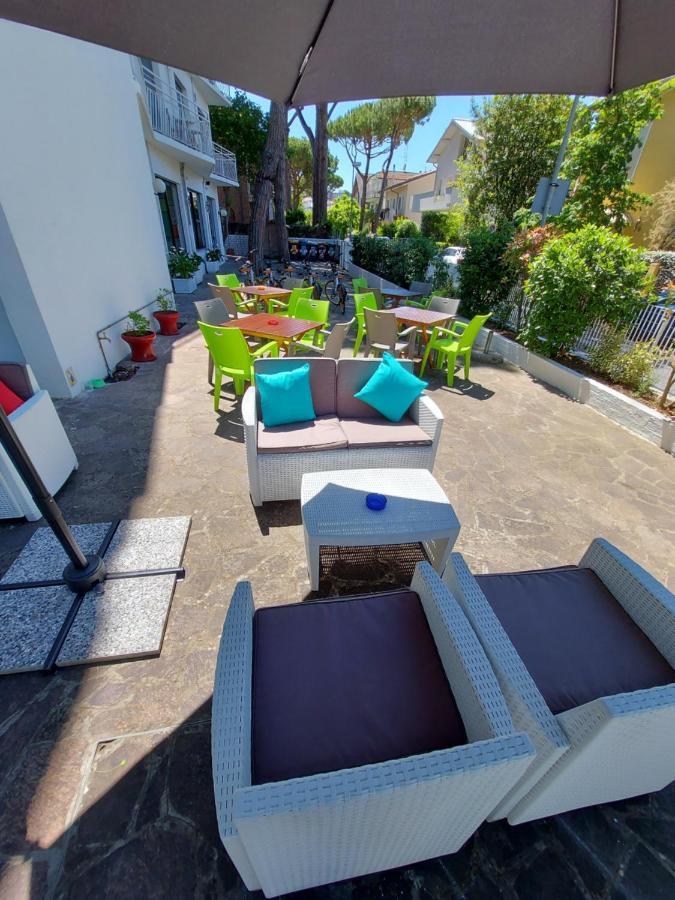 Hotel Senza Pensieri Riccione Eksteriør bilde