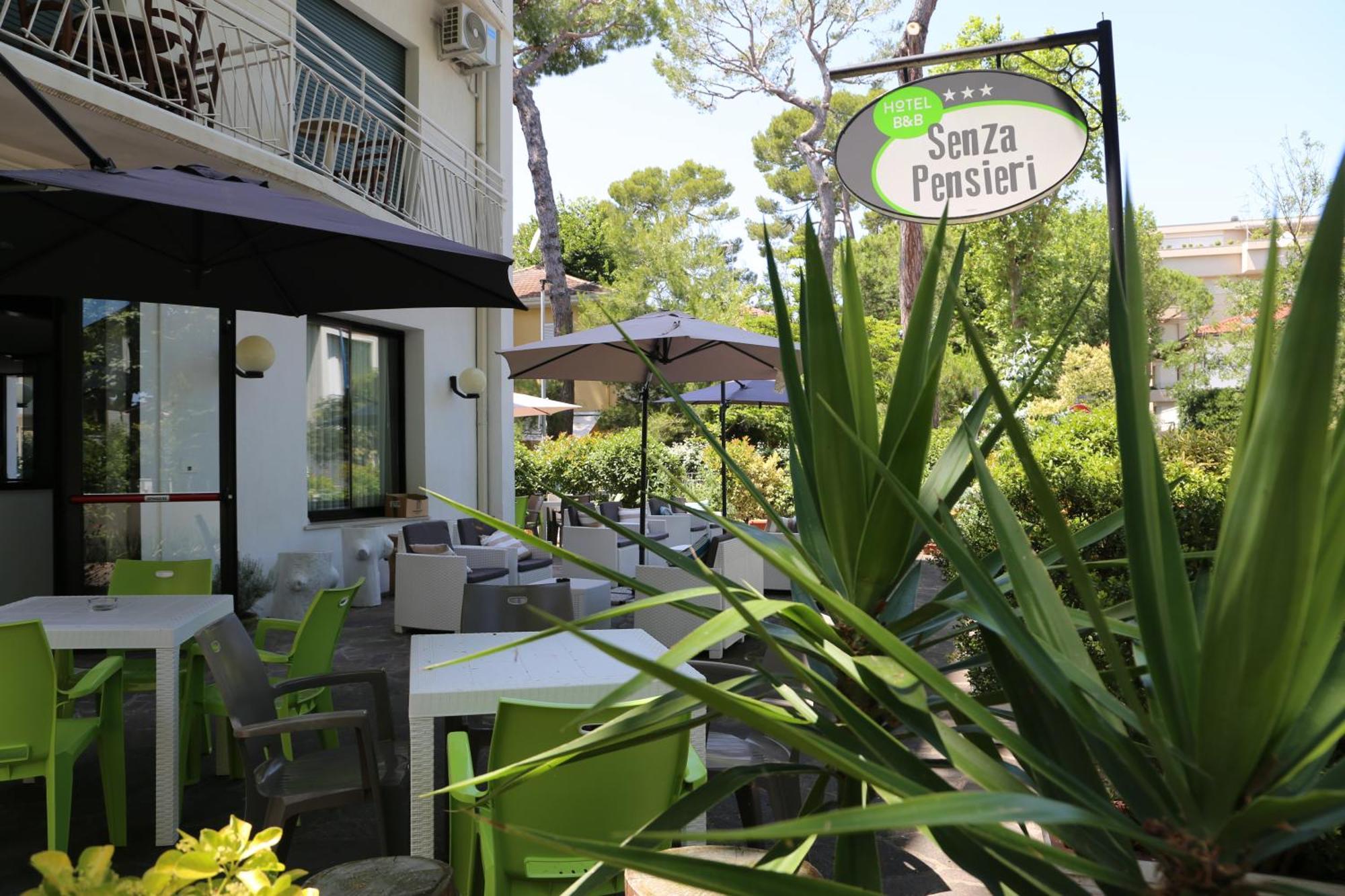 Hotel Senza Pensieri Riccione Eksteriør bilde